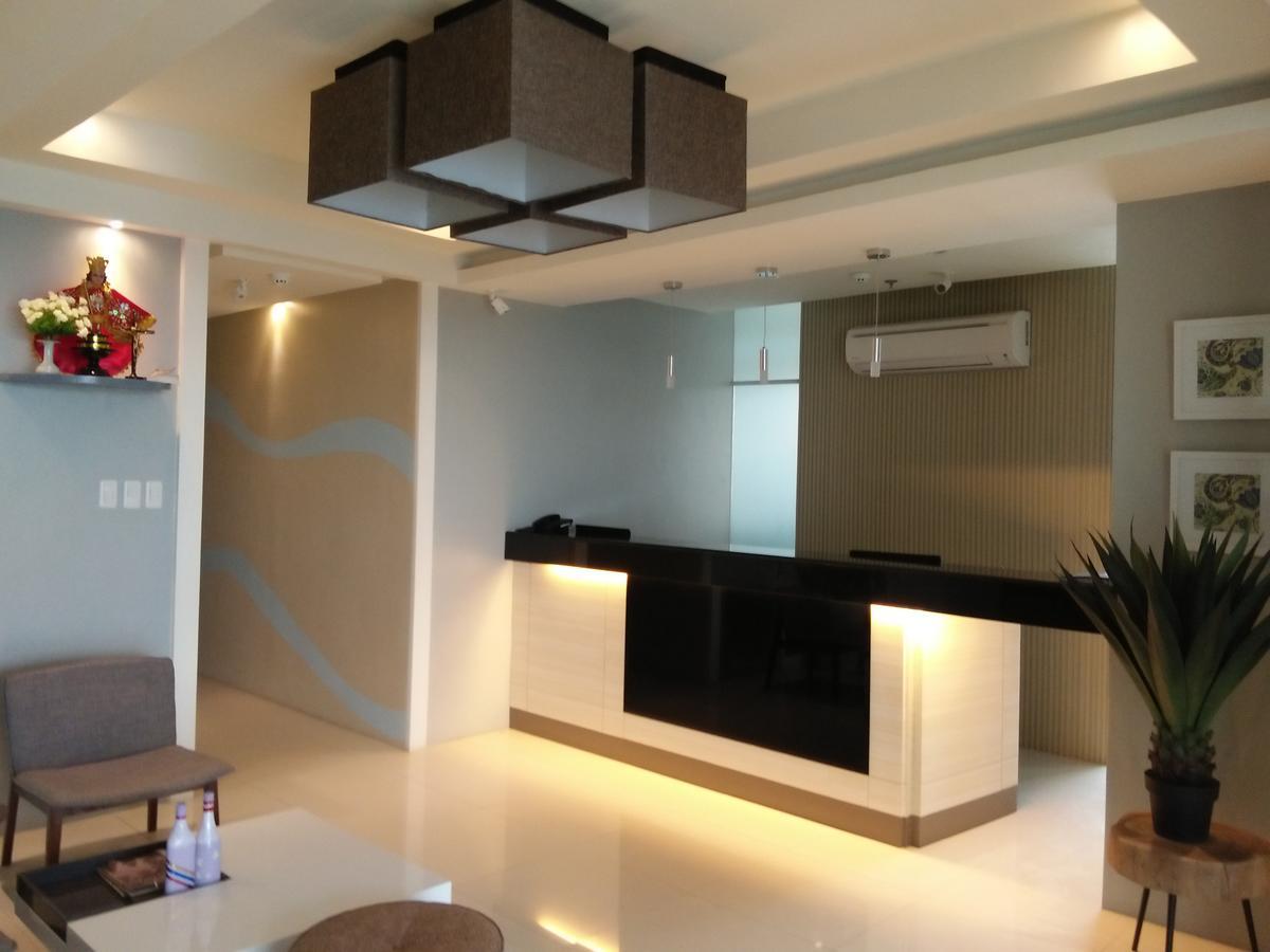 Win Hotel&Casino Talisay  Buitenkant foto